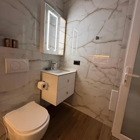 Malo House Center Appartement Tirana